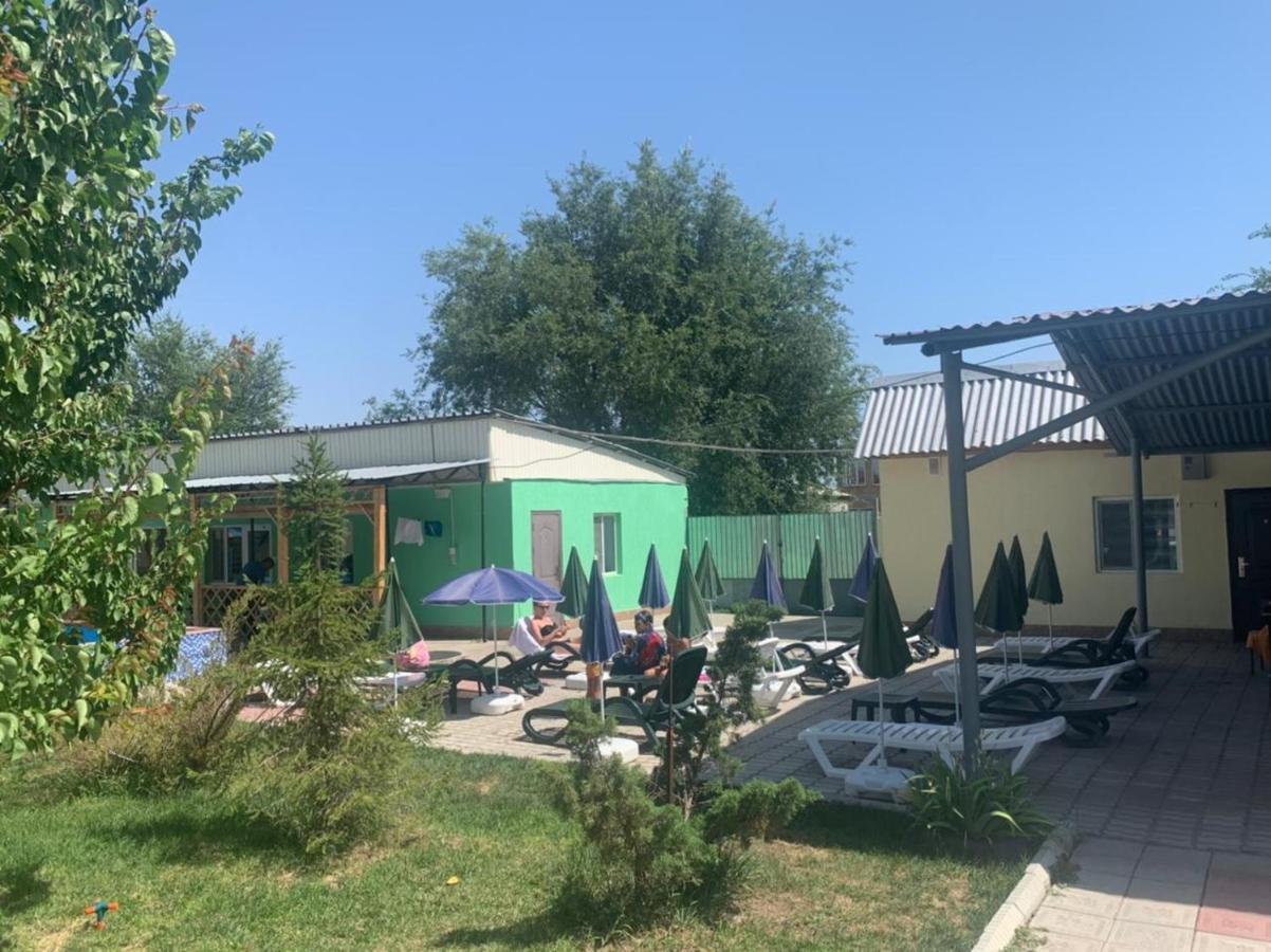 Malibu Guest House Kapchagay Ngoại thất bức ảnh