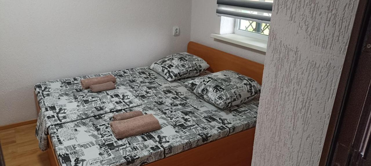 Malibu Guest House Kapchagay Ngoại thất bức ảnh
