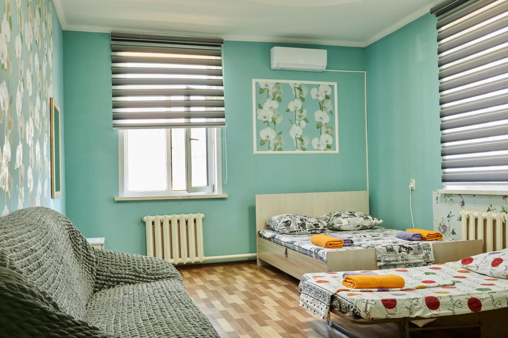 Malibu Guest House Kapchagay Ngoại thất bức ảnh